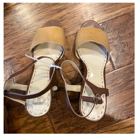 Madeline Color Block Heels - Picture 5 of 5